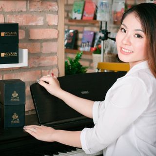 Serum trị mụn gia truyền nuvana