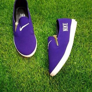Giày lười nữ nike