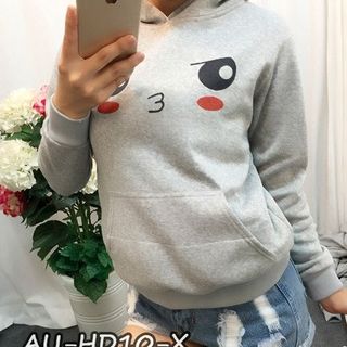 Áo hoodie trùm đầu