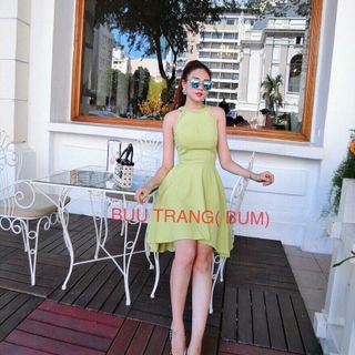 Đầm đính hạt