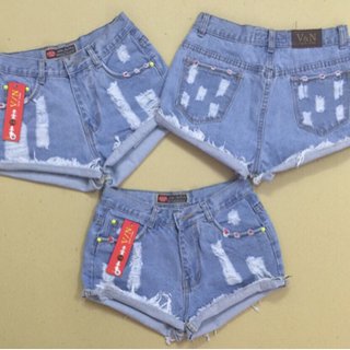 Short jeans rách