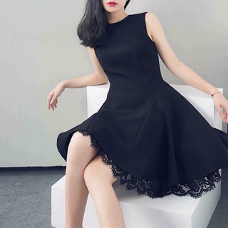Đầm 2 lớp chân ren siêu đẹp