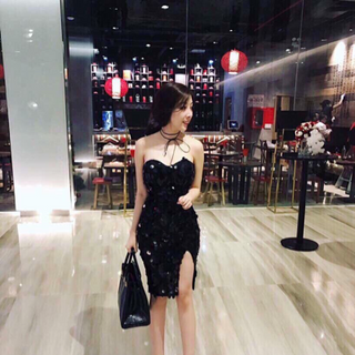 Đầm body cúp ngực