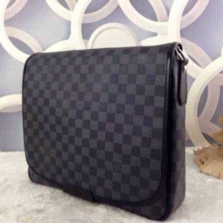 Lv nam super thanh ly