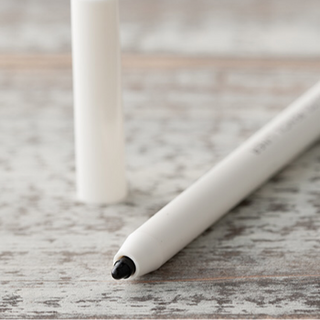 Chì kẻ mắt innisfree