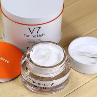 Kem dưỡng trắng da drjart v7 toning light - bậc thầy dưỡng trắng da hàn quốc