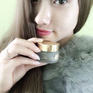 Mặt nạ ngủ thảo dược trắng da
