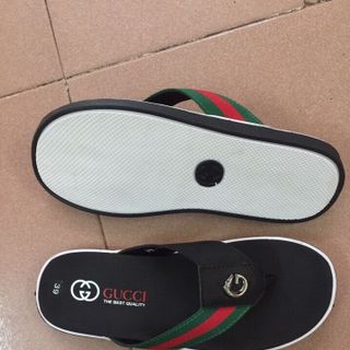Dép tông gucci