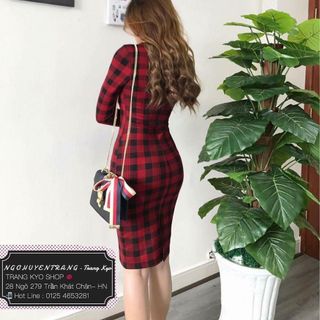 Đầm body caro