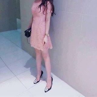 Đầm xòe ren tay con