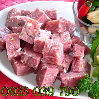 Nem tươi bình định nhà làm