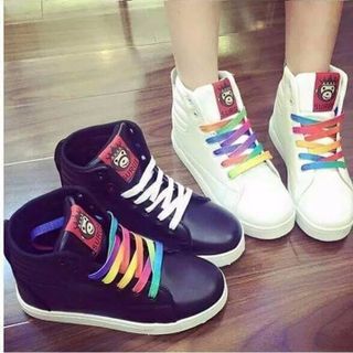 Dây giày 7 sắc cầu vồng