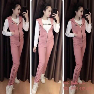 Bộ moschino 3 chi tiết