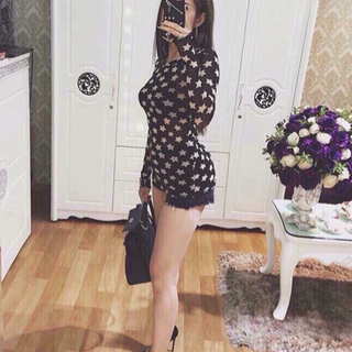 Ao len det nhu hoa tiet ngoi sao hag nhap- gia si 145k - lieu len det soi nhu cap cap min dep co gian totform cuc chuan - mau sac den -free size duoi 55kg