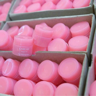 Mặt nạ dưỡng môi laneige