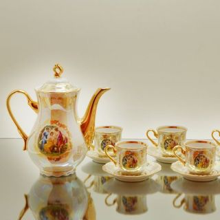 Bộ trà mạ vàng
