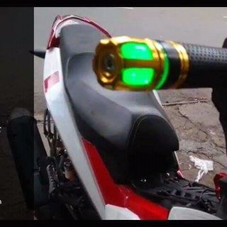 Gù tay nắm phát sáng