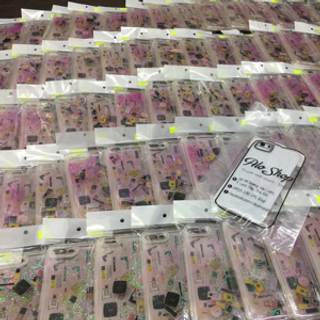 Ốp chanel son phấn iphone