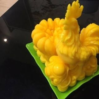 Tân niên đại cát kim kê chiêu tài