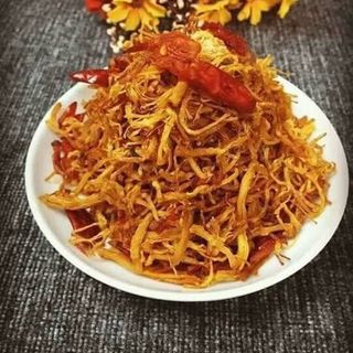 Khô gà cay lá chanh