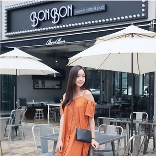 Đầm cotton lạnh