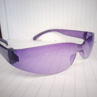 Mắt kính trẻ em