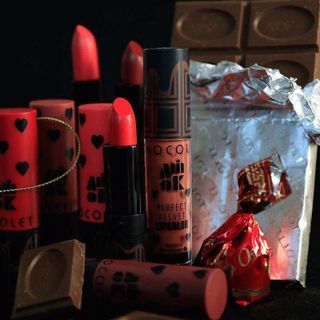Amok valentine auth 100