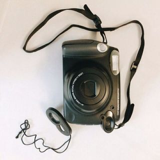 Máy chụp ảnh lấy ngay instax wide 210