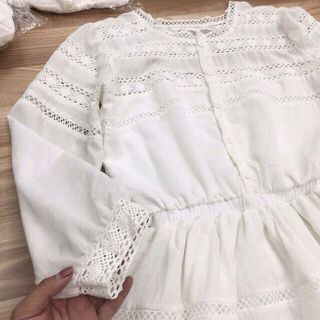 Đầm xô xòe ren tay dài