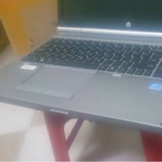 Laptop hp 8560p -