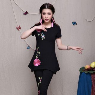 Bộ kiểu form dài màu tím dập hoa hồng nổi