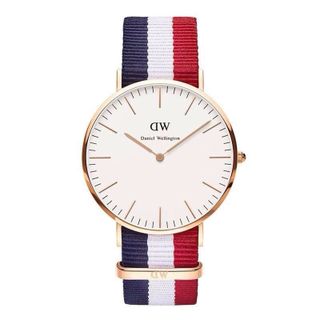 Đồng hồ daniel wellington dw dây vải sọc đỏ