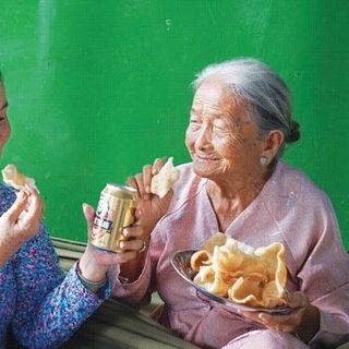 Bánh phồng tôm cà mau
