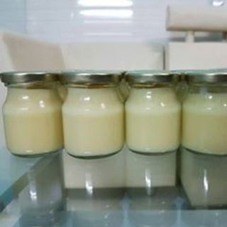 Bạn có biết  sử dụng sữa chúa 10g/ngày khoảng 1 muỗng cafe liên tục trong 40 ngày sẽ giúp thân thể phục hồi được tuổi xuân da dẻ hồng hào mịn màng