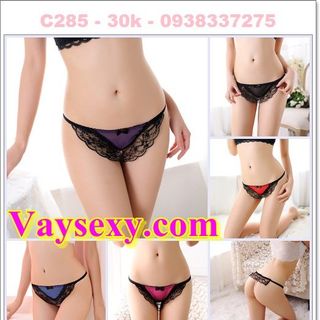 Quần lọt khe nữ