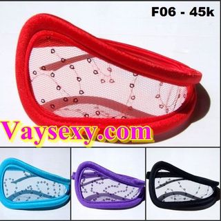 Quần lót lọt khe nữ