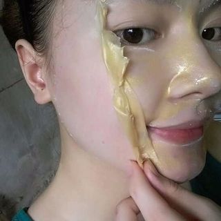 Mặt nạ collagen