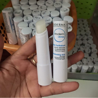 Son dưỡng môi bio