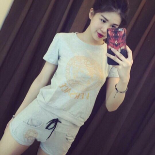 Bộ versac thể thao