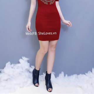 Đầm body tay con họa tiết ép hạt
