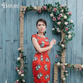 đầm form dài tay con hoạt tiết hoa nhí
