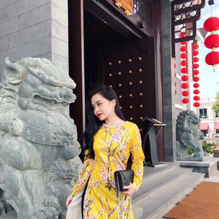 Sỉ áo dài cách tân hoa đào