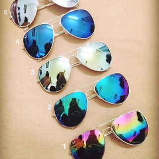 Kính rayban tráng gương