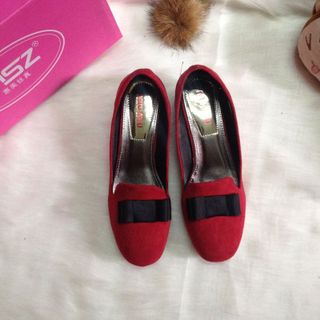 Miumiu gót vuông 3p sang chảnh
