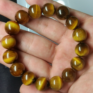 Chuỗi đá đeo tay phong thủy
