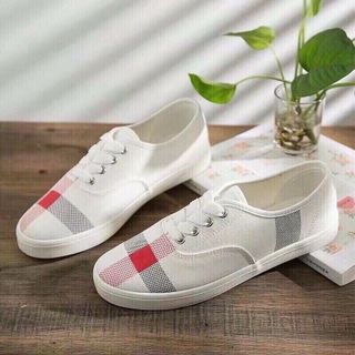 Giày bata