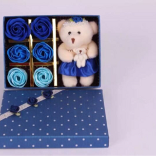 Hộp 6 bông kèm gấu