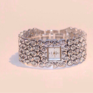 Đồng hồ bs07