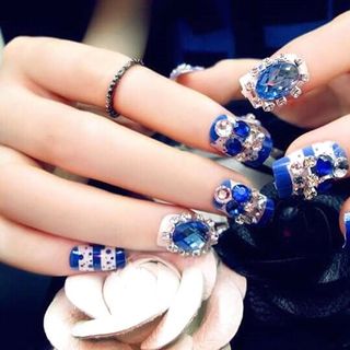 Nail giả giá sỉ