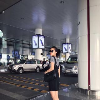 Set áo thun hoa thêu yếm suông